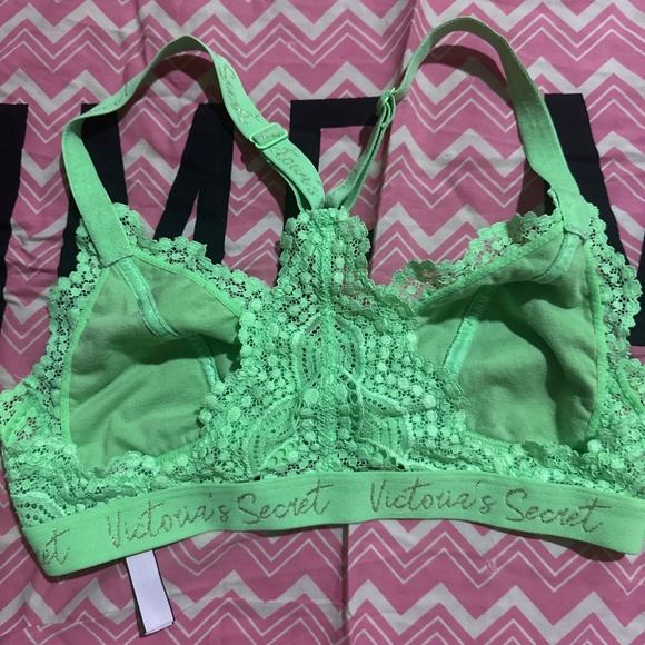 Victoria Secret Bralette Front Close Clip Size Small - Picture 2 of 2